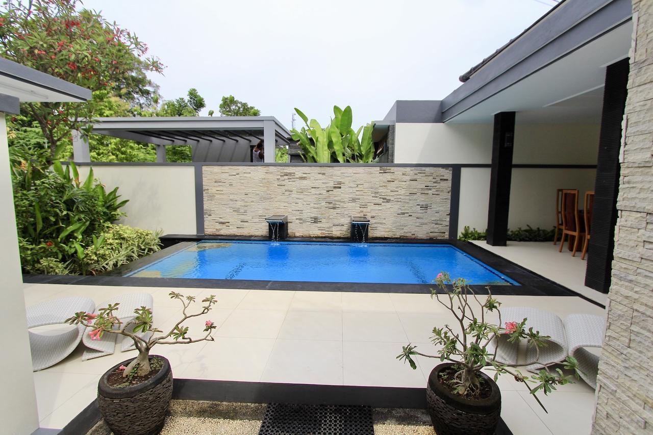 Villa 2Brook โลวินา ภายนอก รูปภาพ